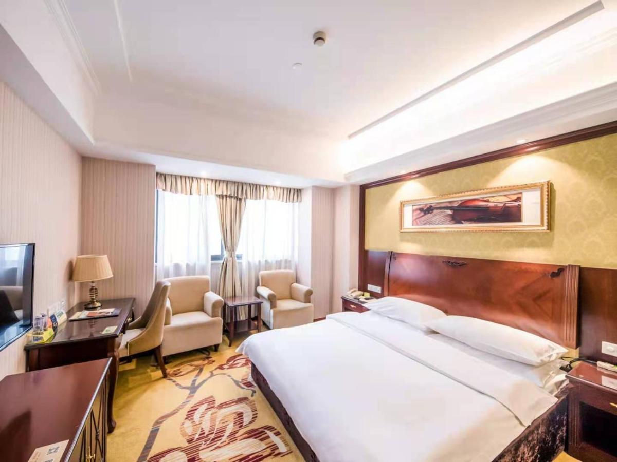 Vienna International Hotel Shanghai Pudong Xiupu Road Exterior foto