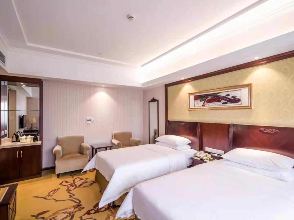 Vienna International Hotel Shanghai Pudong Xiupu Road Exterior foto